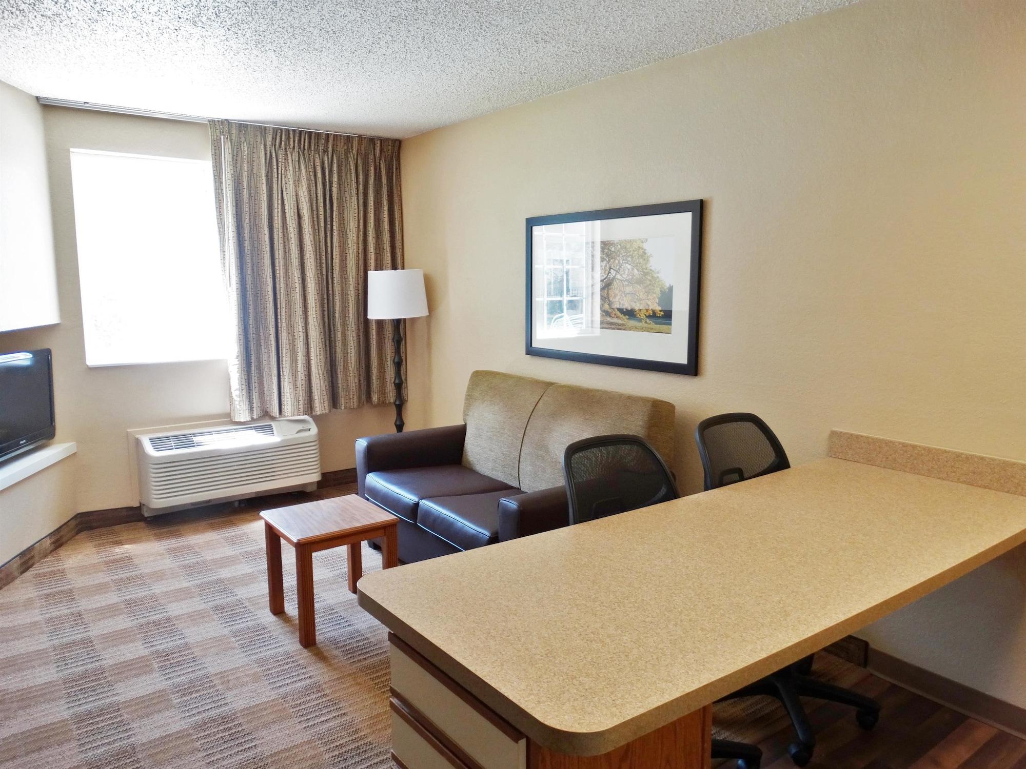Extended Stay America Select Suites - Charleston - Airport Север Чарлстон Экстерьер фото