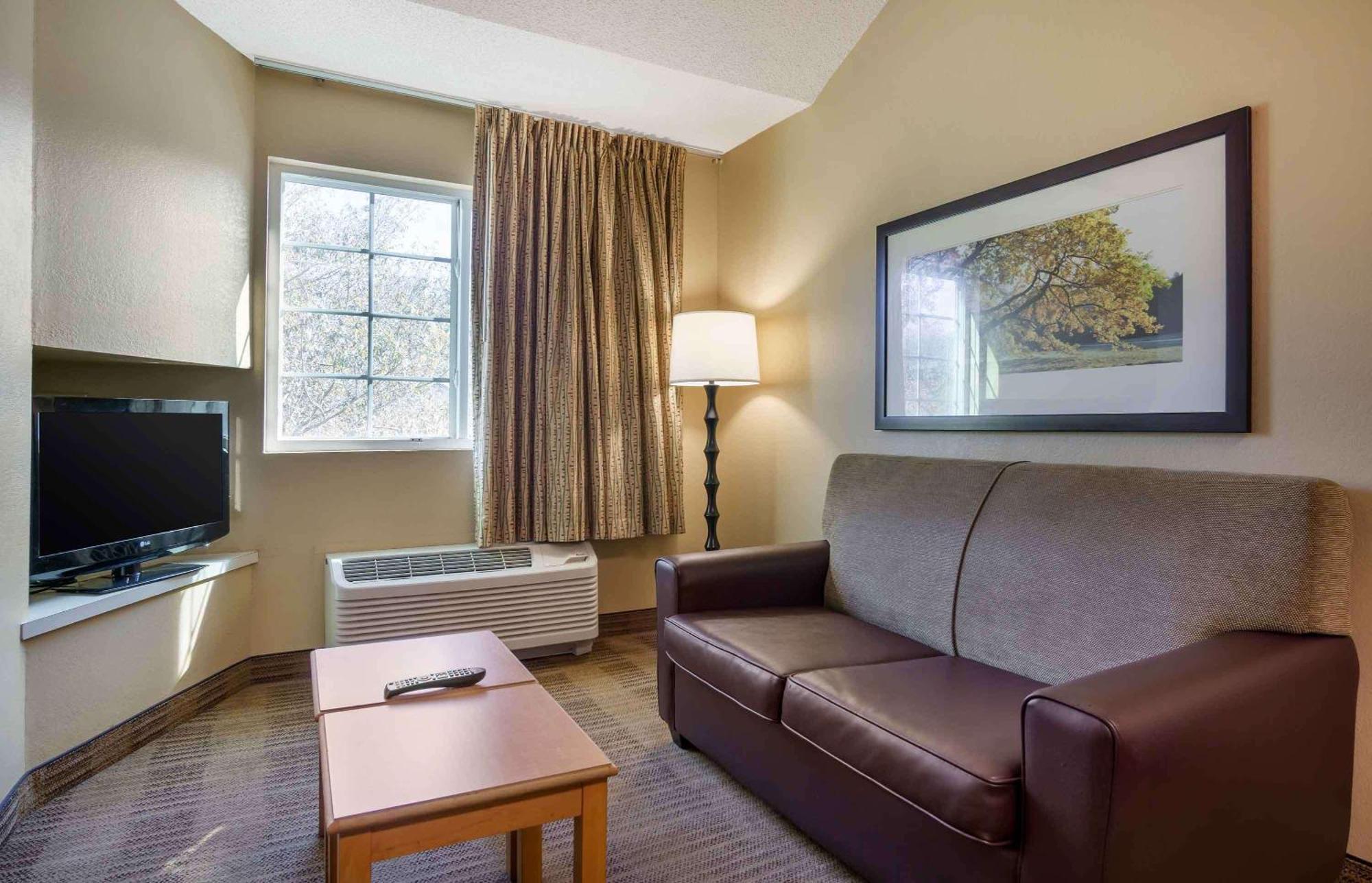 Extended Stay America Select Suites - Charleston - Airport Север Чарлстон Экстерьер фото