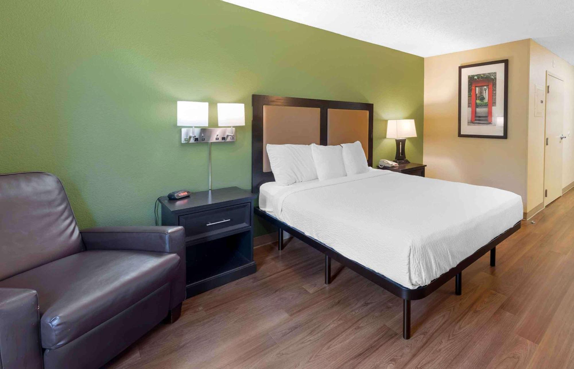 Extended Stay America Select Suites - Charleston - Airport Север Чарлстон Экстерьер фото